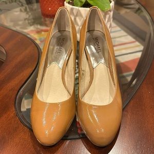 Micheal Kors Pump